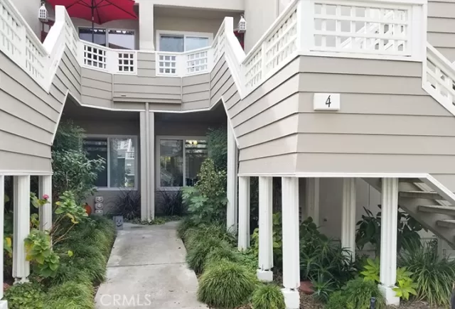 MLS: OC25191141 Condo For Sale