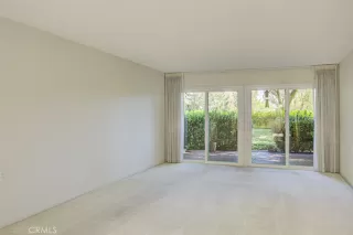 Photo #4: OC25191152 Listing 