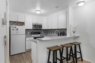 Photo #3: OC25191270 Listing 