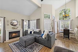 Photo #3: OC25191368 Listing 