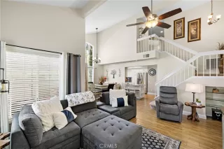 Photo #4: OC25191368 Listing 