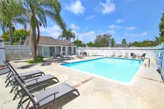 Photo #5: OC25191803 Listing 