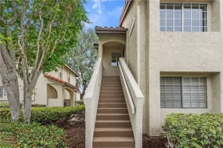 Photo #4: OC25191881 Listing