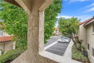 Photo #6: OC25191881 Listing