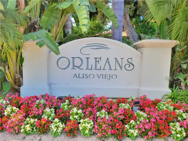 MLS: OC25191919 Condo For Sale