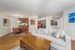 Photo #4: OC25191984 Listing