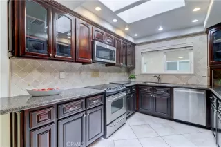 Photo #4: OC25192069 Listing 