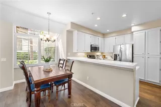 Photo #5: OC25192125 Listing 