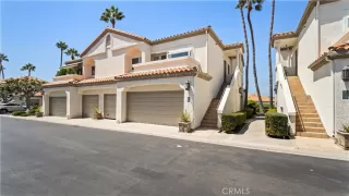 You might also be interested in TENNIS VILLAS