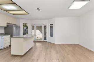 Photo #6: OC25192249 Listing