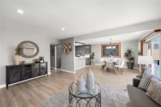 Photo #6: OC25192264 Listing 