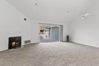 Photo #5: OC25192595 Listing 