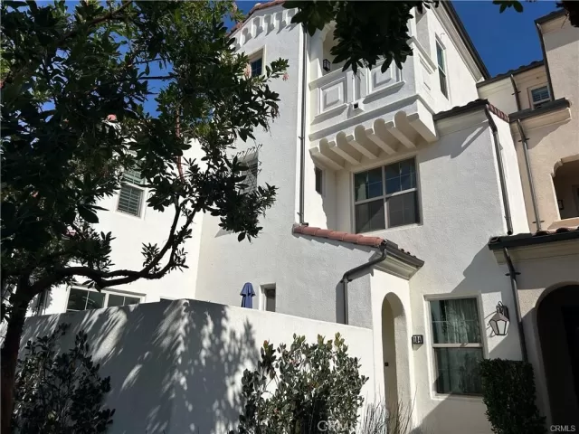 MLS: OC25192635 Condo For Sale