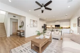 Photo #3: OC25192752 Listing 