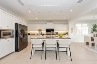 Photo #5: OC25192752 Listing 