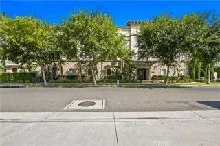 More Details about MLS # OC25192806 : 524 S ANAHEIM BOULEVARD 5