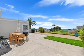 Photo #1: OC25193122 Listing