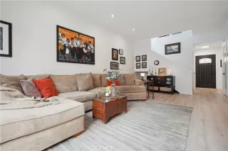 Photo #6: OC25193207 Listing 