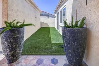 Photo #5: OC25193551 Listing