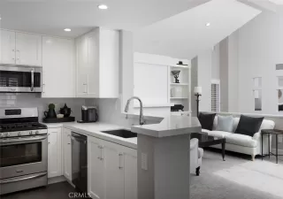 Photo #6: OC25193732 Listing 