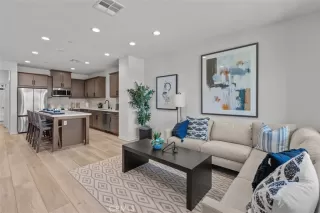 Photo #3: OC25193772 Listing