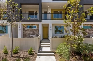 Photo #1: OC25193779 Listing 