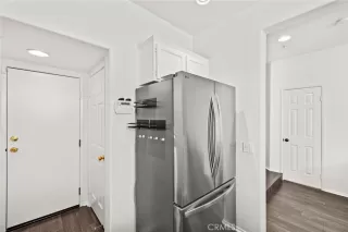 Photo #6: OC25193804 Listing 