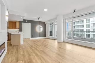 Photo #1: OC25194040 Listing 