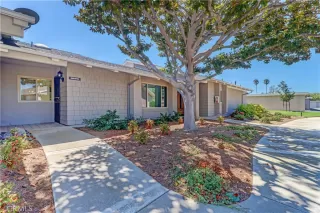 Photo #1: OC25194120 Listing 