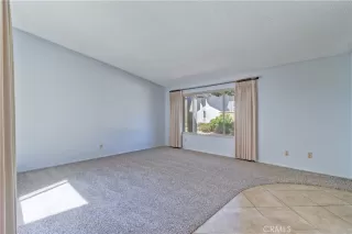 Photo #6: OC25194120 Listing 