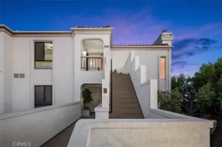 Photo #1: OC25194424 Listing 