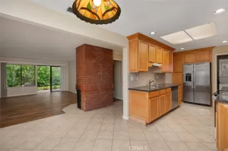 Photo #5: OC25194514 Listing