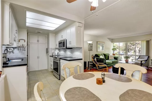 MLS: OC25194543 Condo For Sale