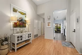 Photo #1: OC25194561 Listing 