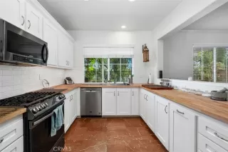 Photo #1: OC25194644 Listing 