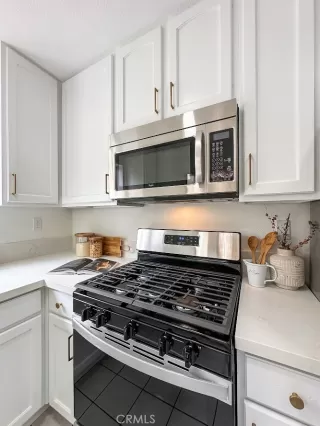 Photo #4: OC25194834 Listing