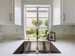 Photo #5: OC25194834 Listing