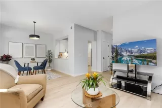 Photo #1: OC25194869 Listing 