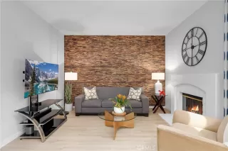 Photo #6: OC25194869 Listing 