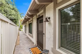 Photo #3: OC25194942 Listing