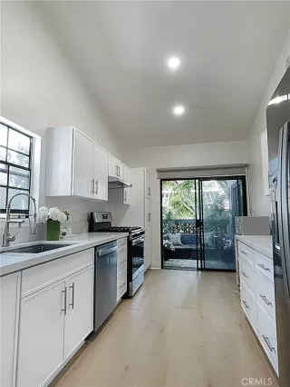 More Details about MLS # OC25195010 : 2510 W MACARTHUR BOULEVARD B