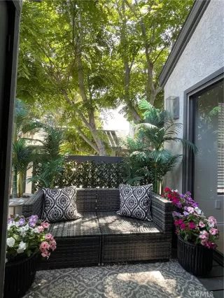 Photo #6: OC25195010 Listing