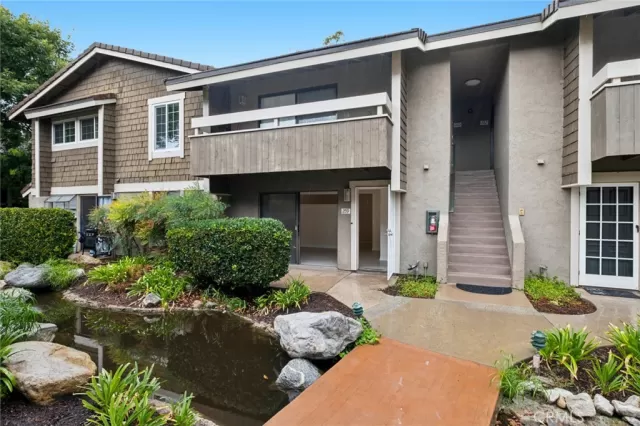 MLS: OC25195316 Condo For Sale