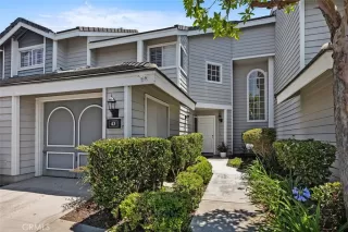 More Details about MLS # OC25195443 : 43 PEMBERTON PLACE