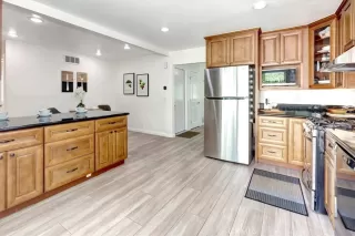 Photo #2: OC25195700 Listing 