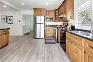 Photo #3: OC25195700 Listing 