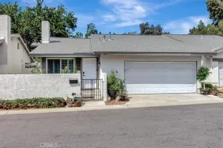 Photo #4: OC25195700 Listing 