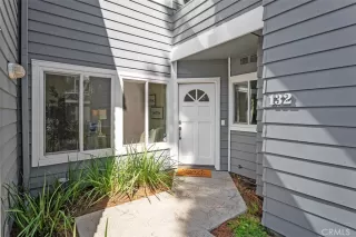 Photo #3: OC25195812 Listing 