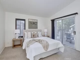 Photo #4: OC25195857 Listing 