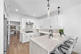 Photo #3: OC25195983 Listing